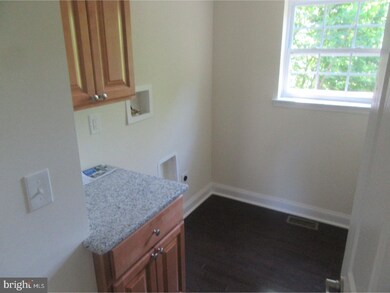 400 Edgewood Dr, Ambler, PA 19002 - photo 4