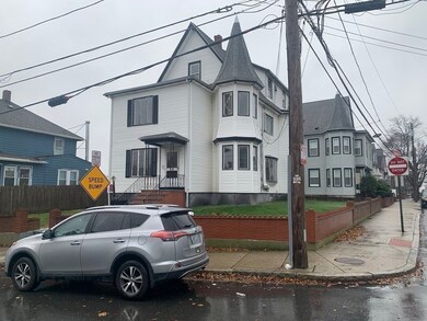 125 Chestnut St, Everett, MA 02149 - photo 2