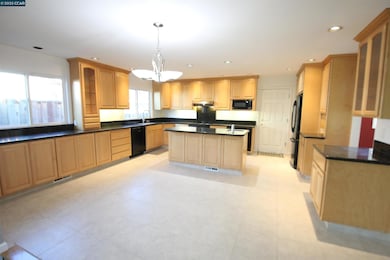 769 Brannan Place, Concord, CA 94518 - photo 5