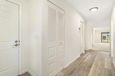 21863 Arriba Real unit 8D, Boca Raton, FL 33433 - photo 6