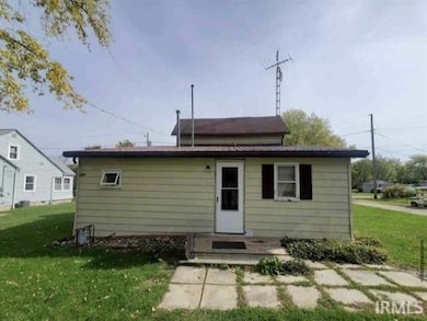 402 S Angle St, Dunkirk, IN 47336 - photo 4