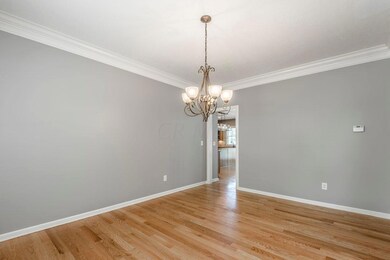 9826 Glasgow Ct, Dublin, OH 43017 - photo 5