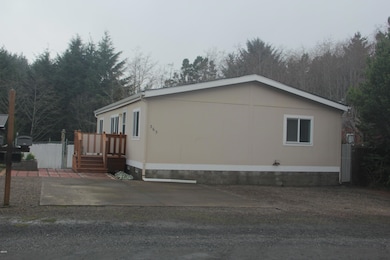 365 SE Neptune Ave, Lincoln City, OR 97367 - photo 4