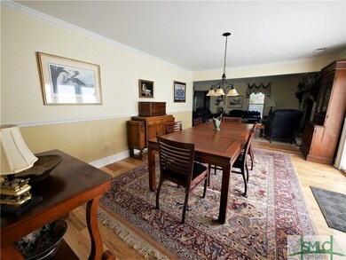 Dining Rm