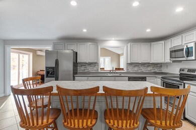 18 Tyler Dr, Londonderry, NH 03053 - photo 7