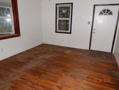 522 Oak Ln, Jacksonville, NC 28540 - photo 2