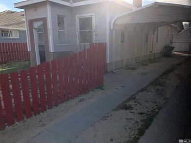 429 15th St, Sparks, NV 89431 - photo 2