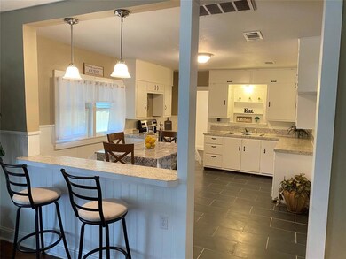 1415 W Crawford St, Denison, TX 75020 - photo 7