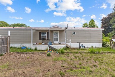 10 Avenue A, Burlington, VT 05408 - photo 2