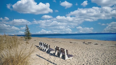 4 Union Ave OOB (14)