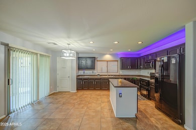 Kitchen 2 (1)