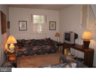 607 Midland Cir, Berwyn, PA 19312 - photo 7