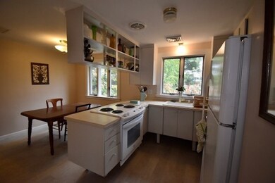 33 Christine St, Worcester, MA 01606 - photo 2