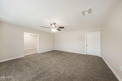 006-photo-bonus-room-10864126