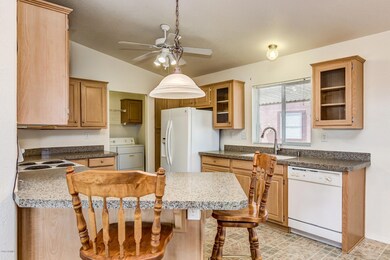 118 S Amulet Ave, Mesa, AZ 85208 - photo 4