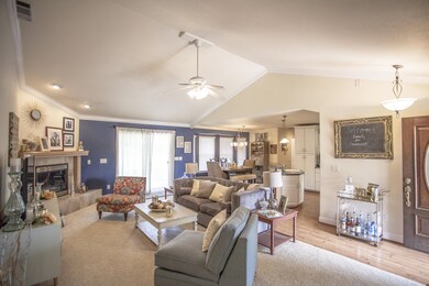 1814 Whaley Ct, Redding, CA 96003 - photo 4