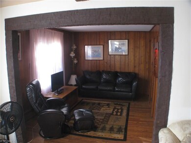 Sitting room with two closets and back yard and cr