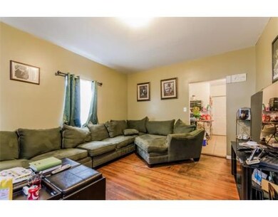 29 Charles St, Haverhill, MA 01830 - photo 4