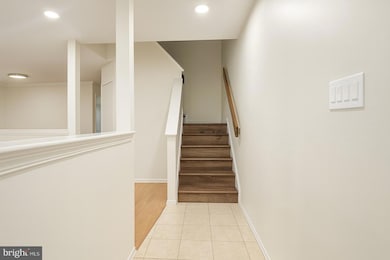 329 Gwynedd Ct unit 329, Mount Laurel, NJ 08054 - photo 3