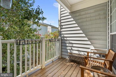 1724 Osage St unit 304, Alexandria, VA 22302 - photo 3