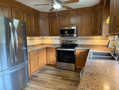 W7677 Stacey Ln, Whitewater, WI 53190 - photo 4