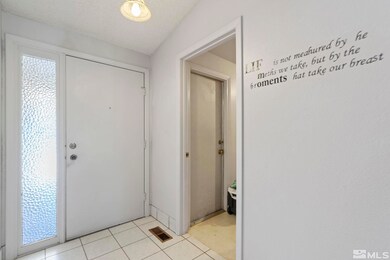 1061 Glen Meadow Dr, Sparks, NV 89434 - photo 3