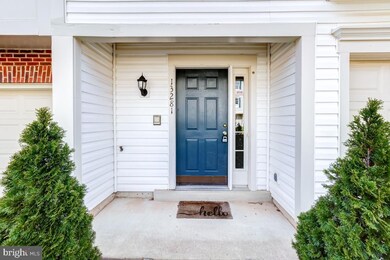13281 Coppermill Dr, Herndon, VA 20171 - photo 3