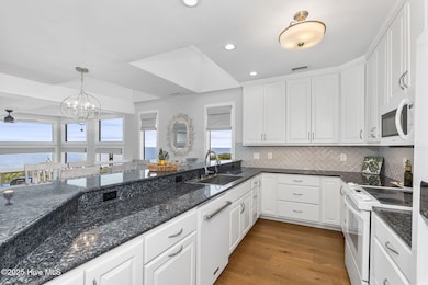 Gourmet Kitchen