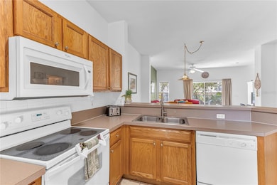 1089 Park Ridge Cir, Kissimmee, FL 34746 - photo 6