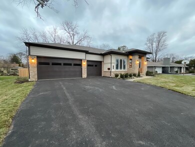 3163 S Dorchester Rd, Columbus, OH 43221 - photo 4