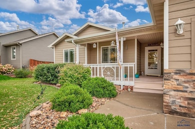 7219 Savannah Ln, Summerset, SD 57718 - photo 2