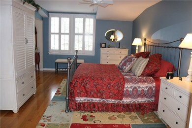 32 Oyster Point, Warren, RI 02885 - photo 5