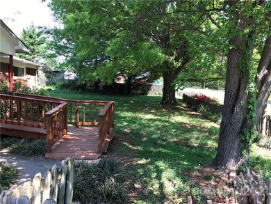 132 Country View Rd, Statesville, NC 28625 - photo 2