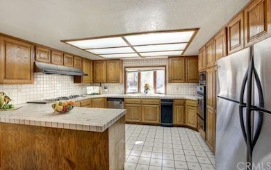 5678 Pepperwood Ave, Lakewood, CA 90712 - photo 4