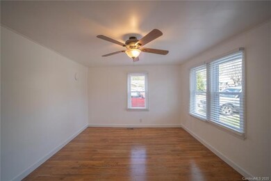 33 Ridge Ave, Asheville, NC 28803 - photo 4