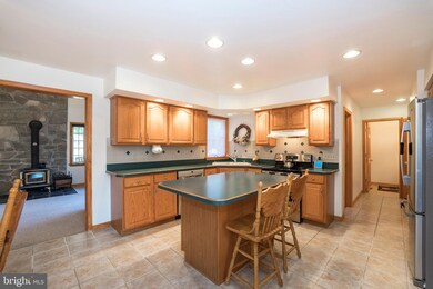 158 Vale Dr, Boyertown, PA 19512 - photo 6