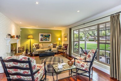 1219 Hayward Pic Living Room (2)