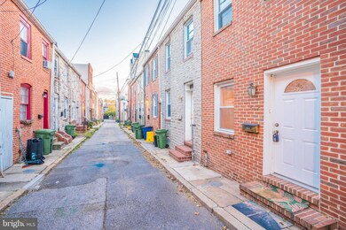 602 S Bradford St, Baltimore, MD 21224 - photo 2