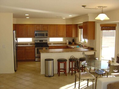 EAT IN KITCHEN