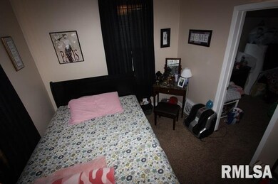 1617 E High St, Davenport, IA 52803 - photo 7