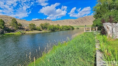 443 W Elkhorn Rd, Salmon, ID 83467 - photo 2