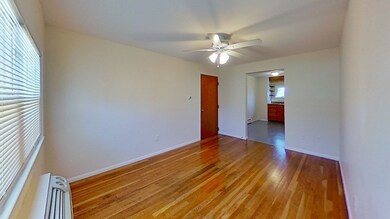 8 Friend St unit 3, Waltham, MA 02453 - photo 3