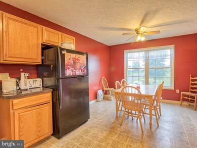 336 Wendover Dr, Bunker Hill, WV 25413 - photo 6