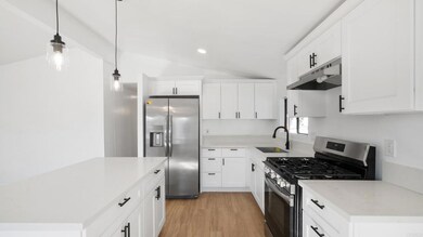 3890 Sipes Ln unit SPC 70, San Diego, CA 92173 - photo 3