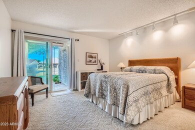 10 Primary Bedroom