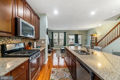 516 Cobble Dr, Reisterstown, MD 21136 - photo 2