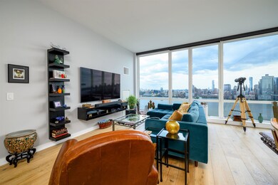 Crystal Point unit 3903, Jersey City, NJ 07302 - photo 3