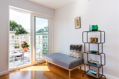 255 Beacon St unit 3A, Somerville, MA 02143 - photo 2