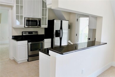 154 Shady Ln unit 301, Brunswick, GA 31520 - photo 6