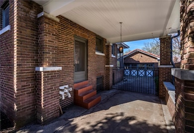 114 S College St, Siloam Springs, AR 72761 - photo 6